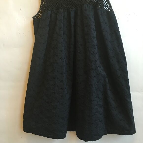 525‎ AMERICA TANK TOP IN NAVY BLUE EYELET - Picture 6 of 8